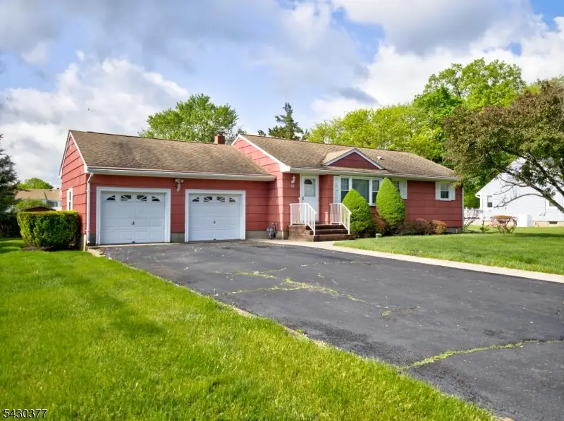 55 New Amwell Rd, Hillsborough, NJ 08844 - #2