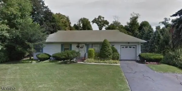70 Hardwick Ln, Wayne Twp., NJ 07470