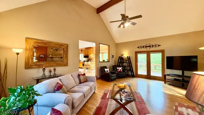 26 Poling Farm Ct, Belle Mead, NJ 08502 - #3