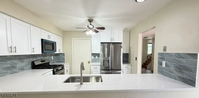 40 Whitby Cir, Franklin, NJ 08873 - #1