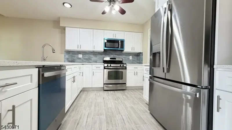 40 Whitby Cir, Franklin, NJ 08873 - #2
