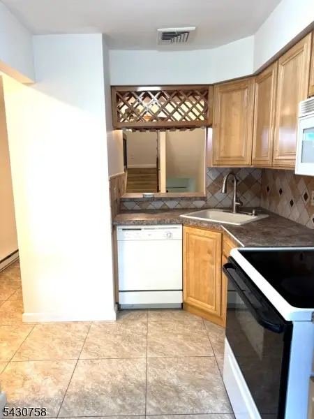 1605 Treetops, Wharton, NJ 07885 - #3