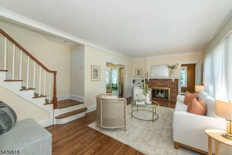 61 S Prospect St, Verona, NJ 07044 - #3