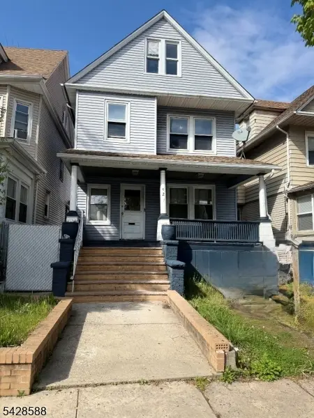 52 Clifford St, East Orange City, NJ 07018