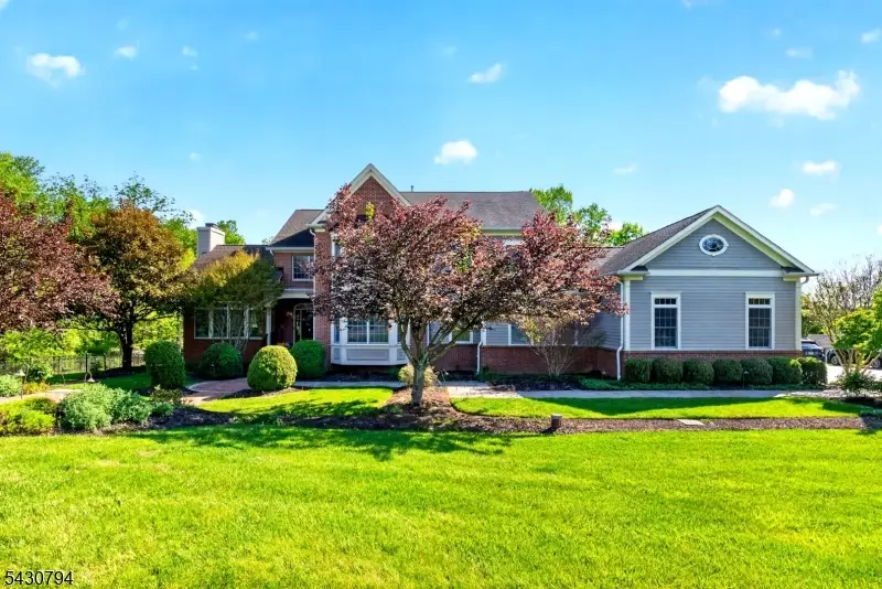 8 Morningside Ct, Raritan, NJ 08822 - #3