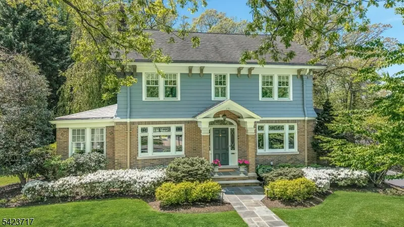230 Summit Ave, Summit, NJ 07901 - #1
