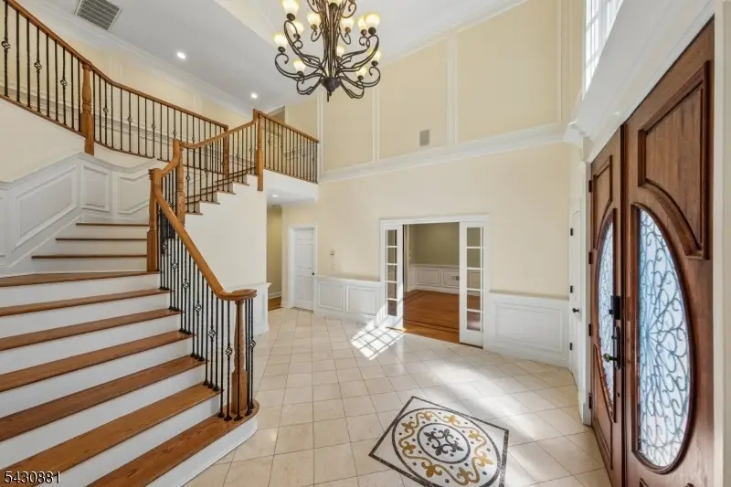 14 Oshaughnessy Lane, Closter, NJ 07624 - #3
