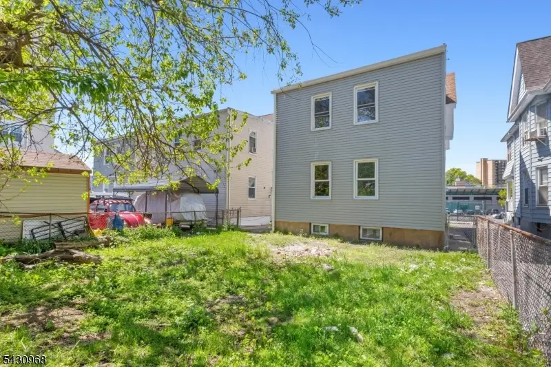 226 N Clinton St #2, East Orange, NJ 07017 - #3
