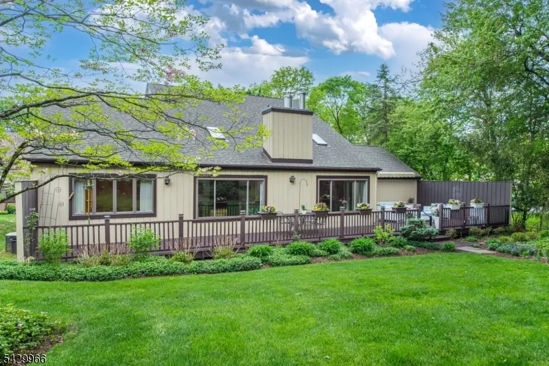 2 Spruce Ln, Harding, NJ 07960 - #1