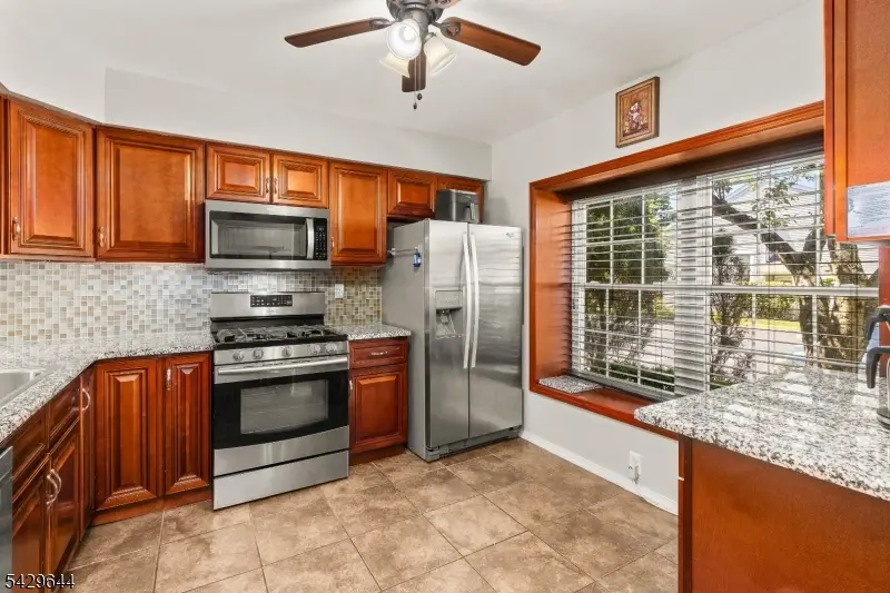 327 Smithwold Rd, Franklin, NJ 08873 - #2