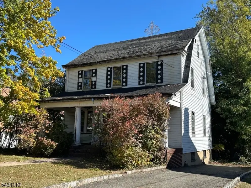 30 Walnut Ave, Millburn, NJ 07041 - #2
