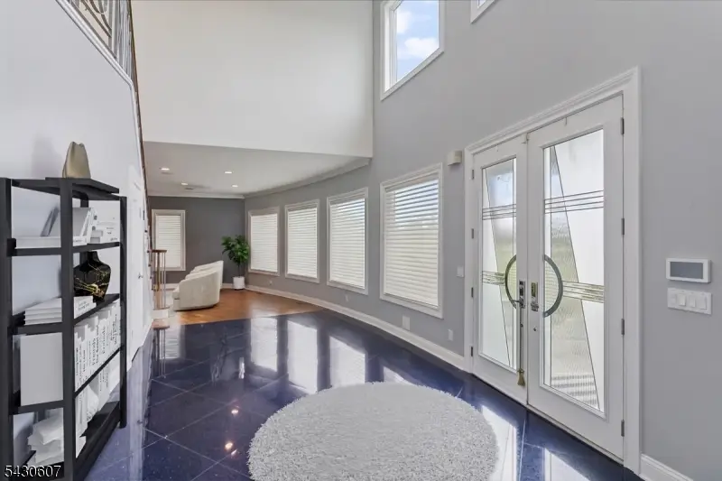 47 Mountainwood Ct, Totowa, NJ 07512 - #2