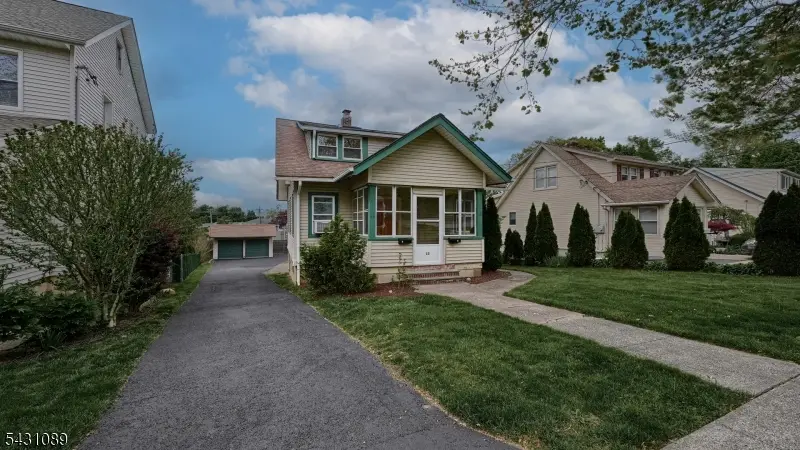 13 Parkway West, Caldwell, NJ 07006 - #3