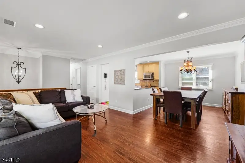 31 Fox Hill Rd, Fairfield, NJ 07004 - #3