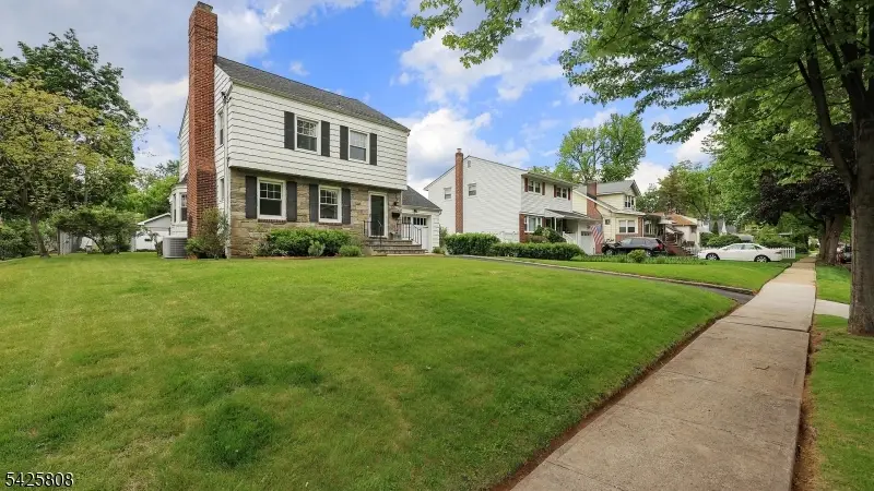 9 Hawthorne St, Cranford, NJ 07016 - #3
