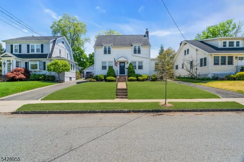 9 Niles Ave, Madison, NJ 07940 - #1