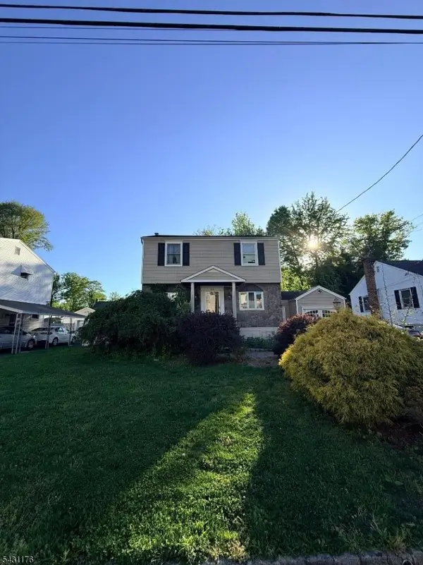 33 Park Dr, Kenilworth Boro, NJ 07033