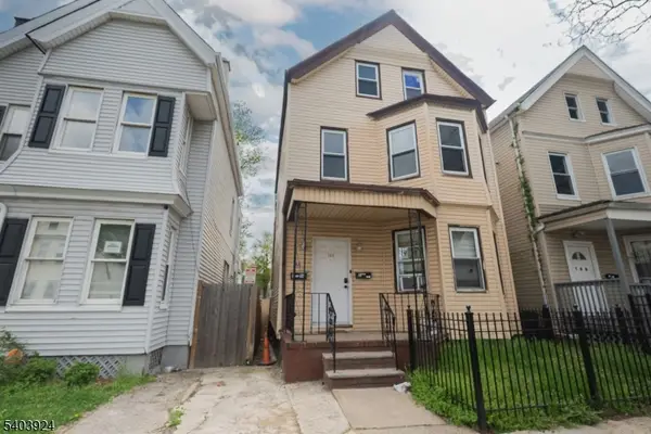 144 Steuben St, East Orange City, NJ 07018