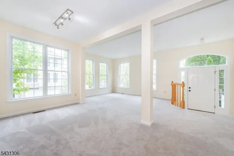 148 Arrowgate Dr, Randolph, NJ 07869 - #3