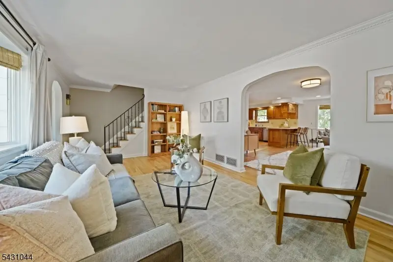 99 Ferncliff Rd, Bloomfield, NJ 07003 - #3