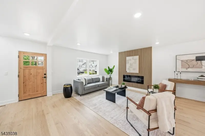 212 Browning Ave, Elizabeth, NJ 07208 - #3