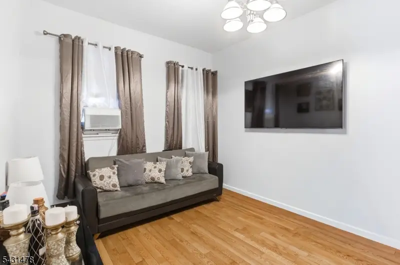 161 Seaview Ave, Jersey City, NJ 07305 - #2