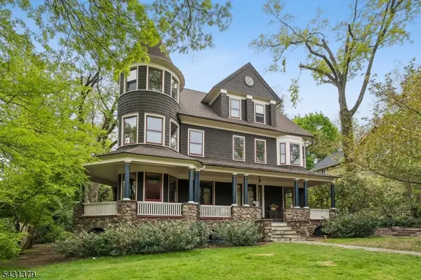 12 Claremont Ave, Maplewood Twp., NJ 07040