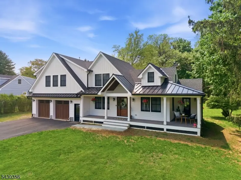 8 Longview Ave, Randolph, NJ 07869 - #2