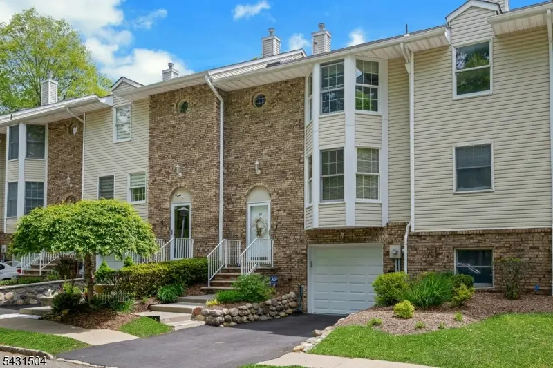 42 Brookstone Cir #42, Parsippany Troy Hills, NJ 07950 - #3