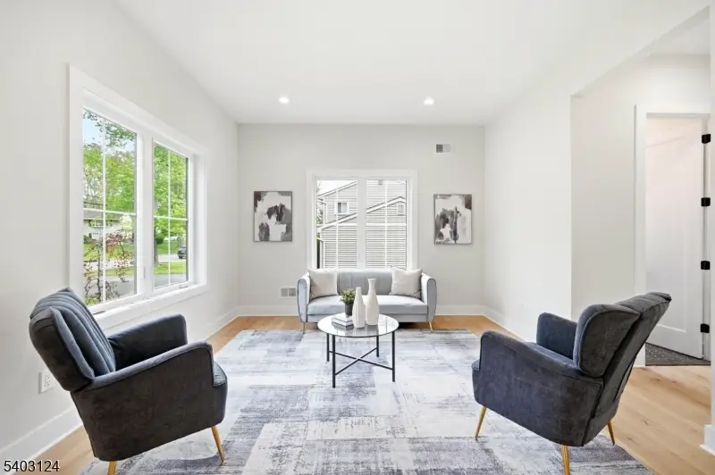 17 Arlington Dr, Livingston, NJ 07039 - #3