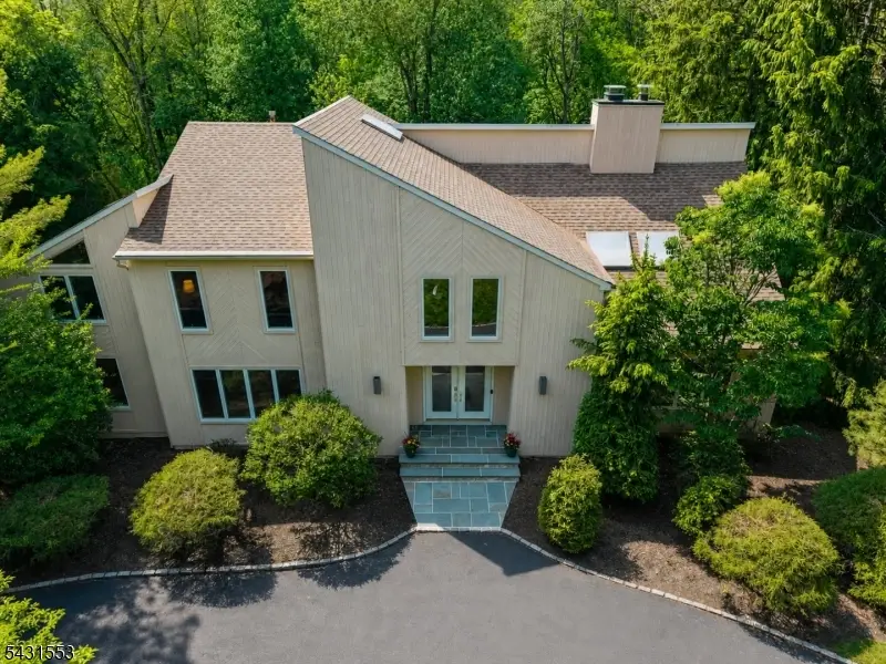 15 Manchester Ct, Morris, NJ 07960 - #2