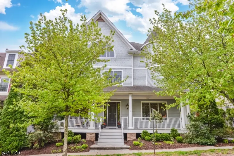 3 Christopher Ct, Montclair, NJ 07042 - #1
