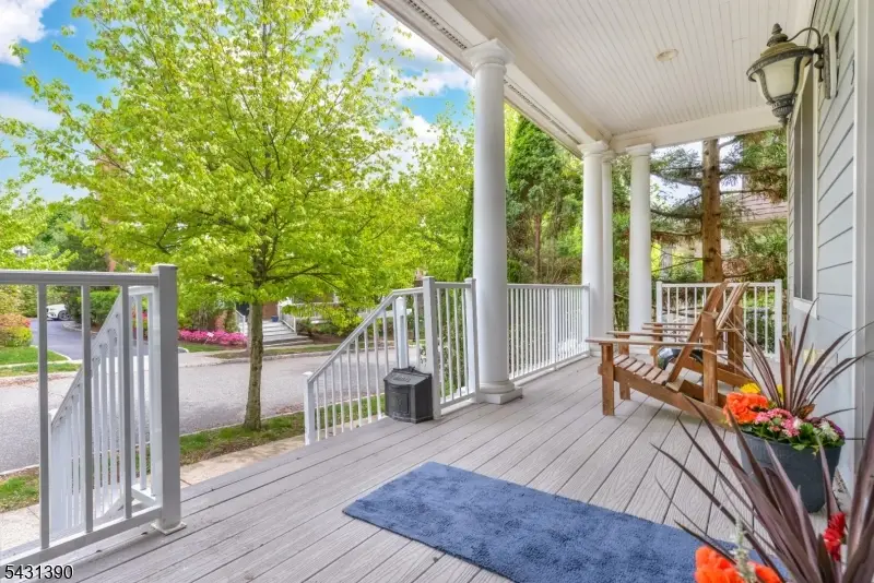 3 Christopher Ct, Montclair, NJ 07042 - #2