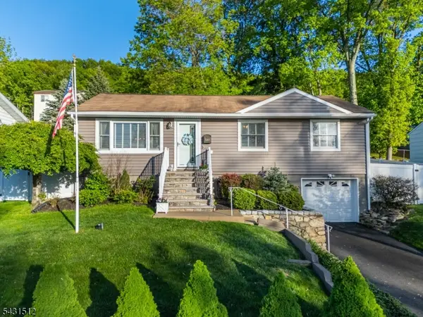 540 Herrick Dr, Rockaway Twp., NJ 07866
