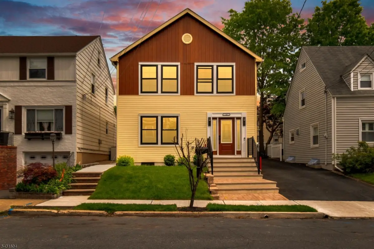 24 Overlook Ter, Maplewood, NJ 07040 - #1
