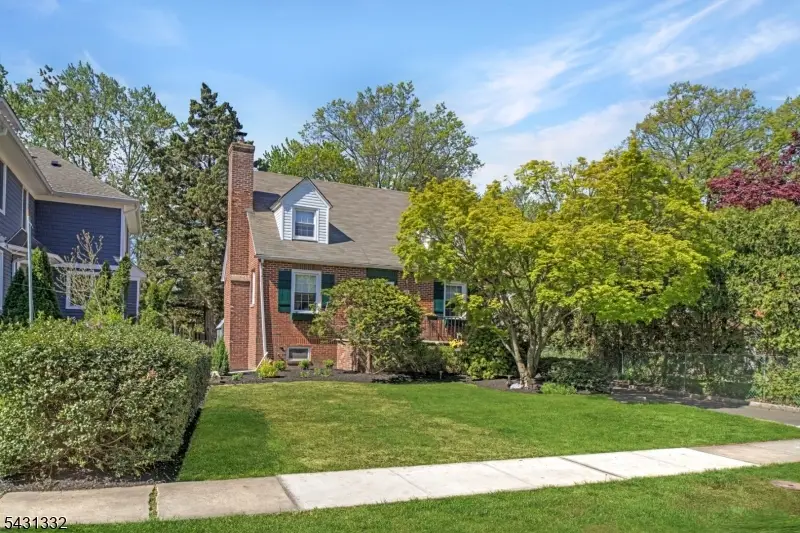 40 John St, Cranford, NJ 07016 - #2