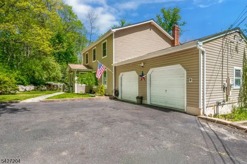 13 Celia Ave, Hopatcong, NJ 07874 - #2