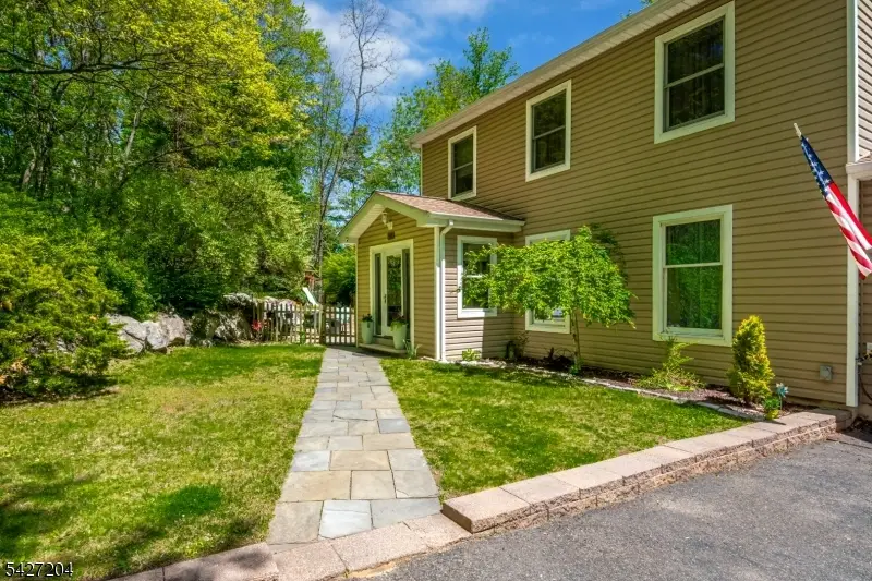 13 Celia Ave, Hopatcong, NJ 07874 - #3