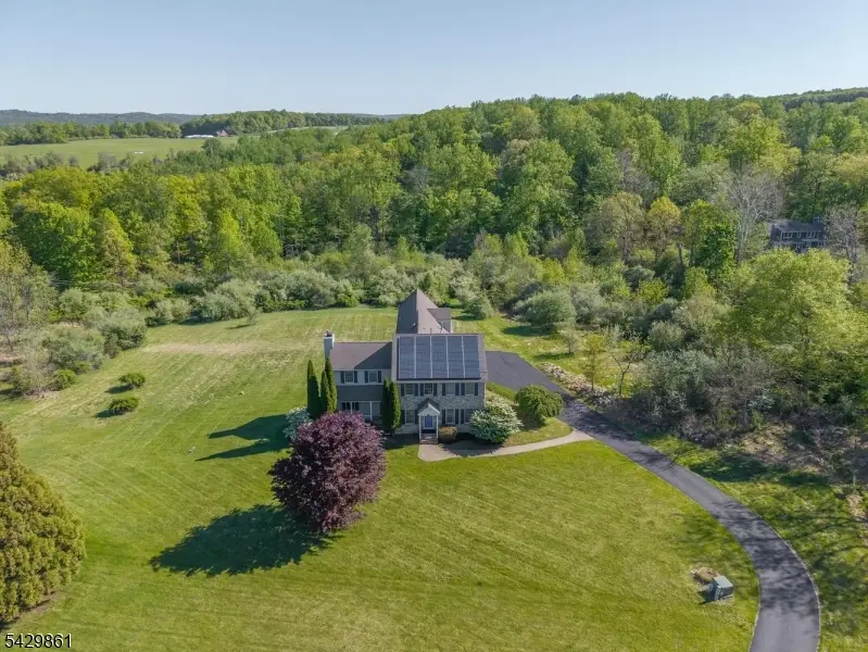 37 Woodland Heights Circl, Lebanon, NJ 08826 - #3