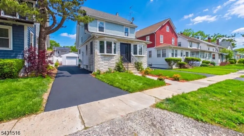71 Leslie St, East Orange, NJ 07017 - #2