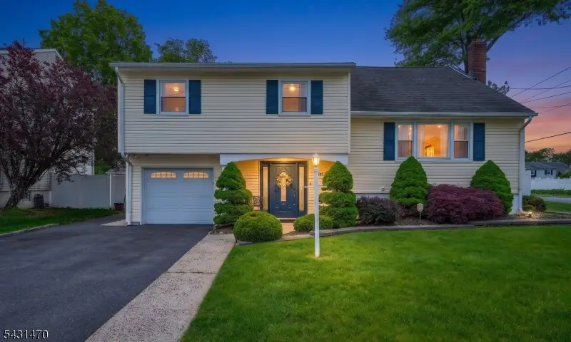 589 Winchester Ave, Union, NJ 07083 - #1