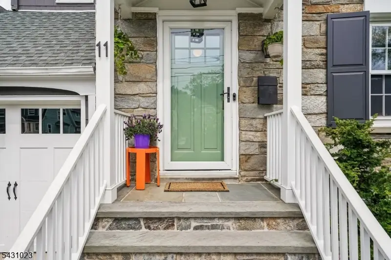 11 Kendal Ave, Maplewood, NJ 07040 - #2