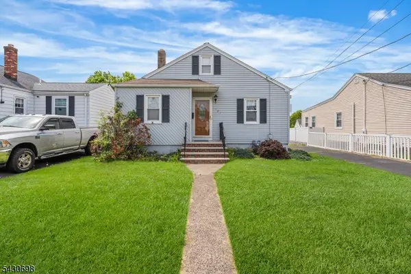 101 Westminster Pl, Saddle Brook Twp., NJ 07663
