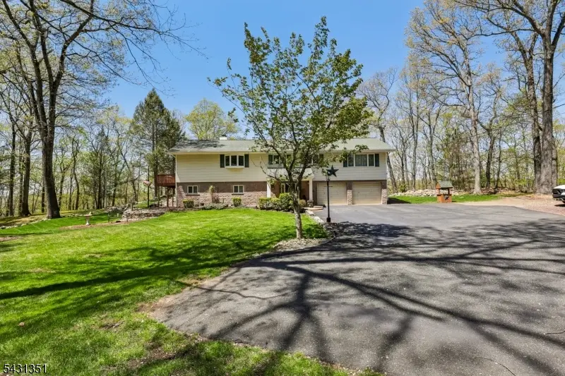 500A Maxim Dr, Hopatcong, NJ 07821 - #1