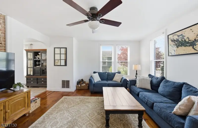 105 Main St, Lebanon, NJ 08833 - #3