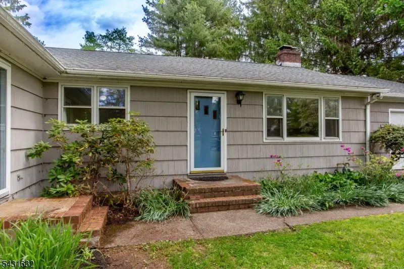 40 Union Rd, Clinton, NJ 08809 - #3