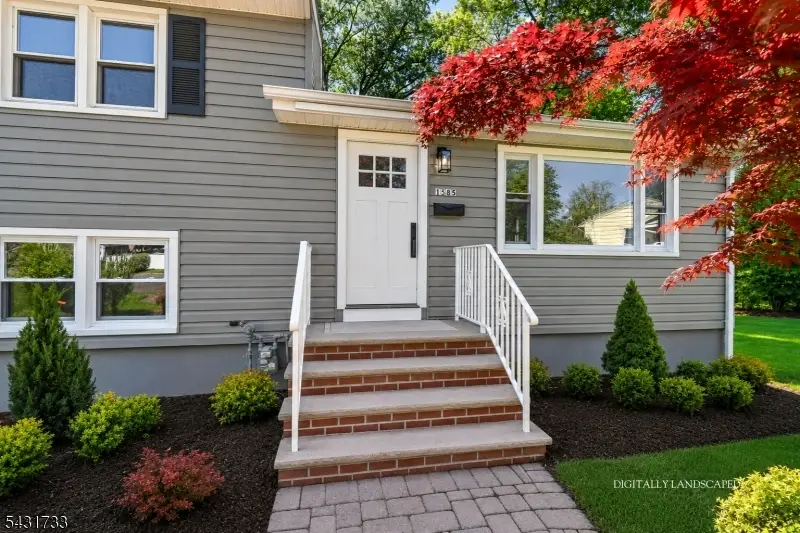 1585 Saint Ann St, Scotch Plains, NJ 07076 - #2