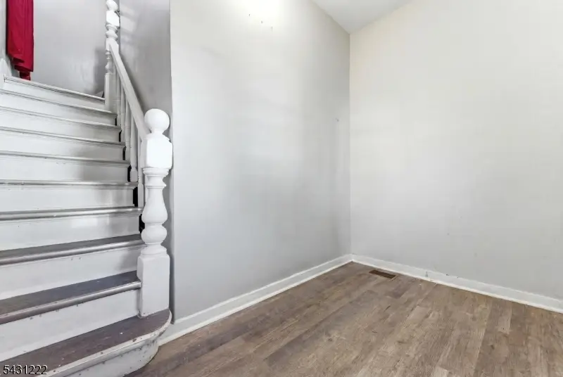 822-24 W 6th St #2, Plainfield, NJ 07063 - #3