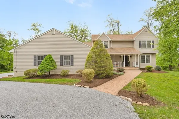 534 Berrywood Ln, Bridgewater Twp., NJ 08807
