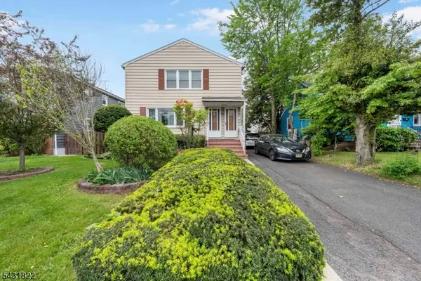 728 E 1st Ave, Roselle Boro, NJ 07203